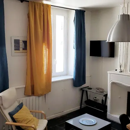 La Couronne - 2 Pres Du Marche Appartement