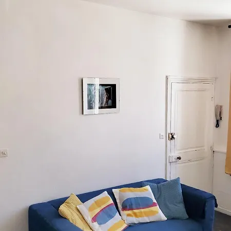Appartement La Couronne - 2 Pres Du Marche La Rochelle (Charente-Maritime)